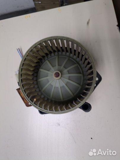 Двигатель отопителя Nissan Micra K11E, 2001