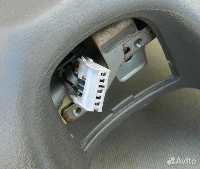 Руль Nissan Maxima A33