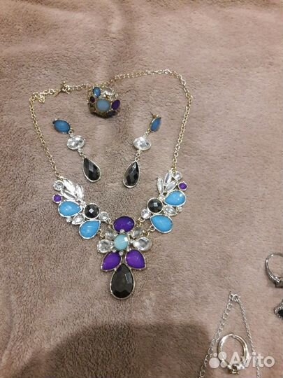 Колье, серьги, кольцо, браслет