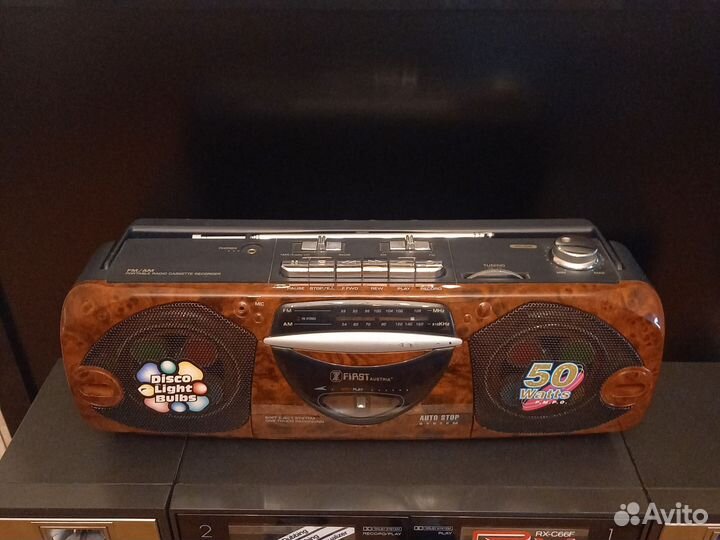 Кассетный магнитофон first