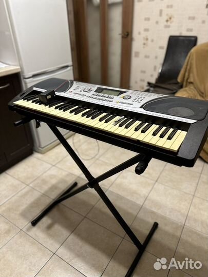 Синтезатор