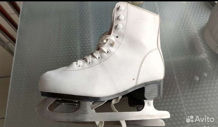Коньки фигурные 35 36 размер
