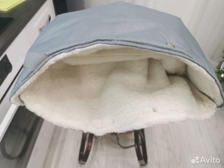 Санки с сидушкой и муфтой