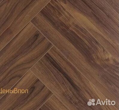 Виниловый ламинат елочкой