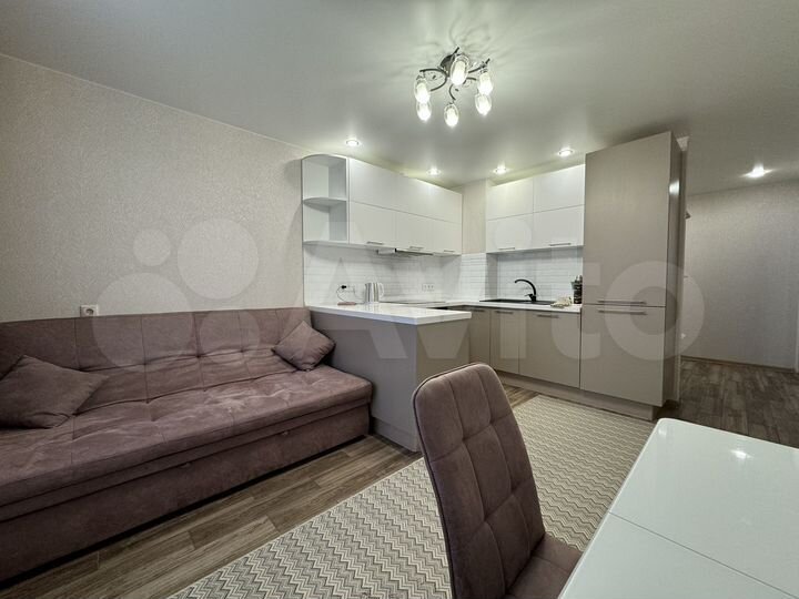 2-к. квартира, 60 м², 11/18 эт.