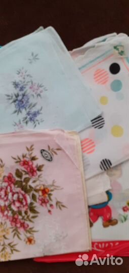Детские батистовые носовые платочки