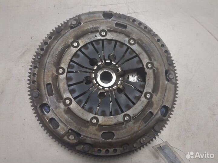 Маховик Volkswagen Golf 6, 2011