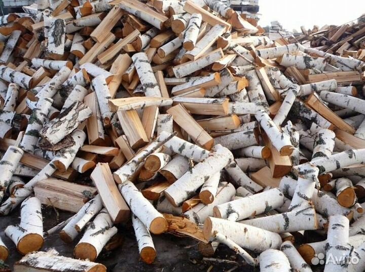 Дрова рядом