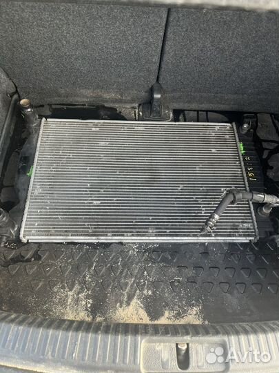 Радиатор озлождения audi