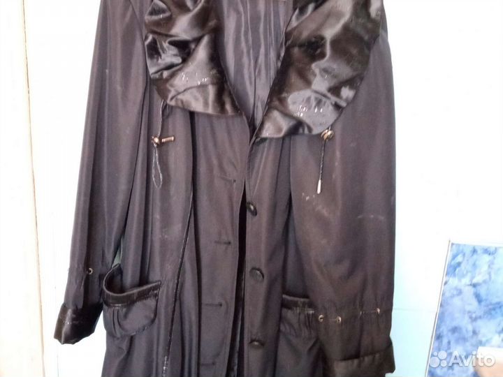 Плащ Утеплённый чë рный 58разм