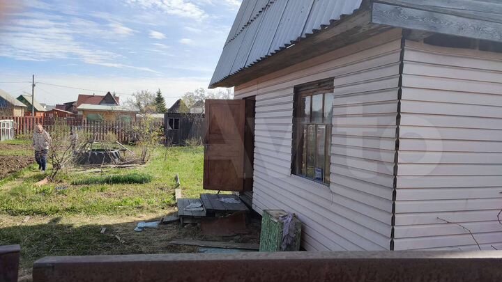 Дом 40 м² на участке 6 сот.