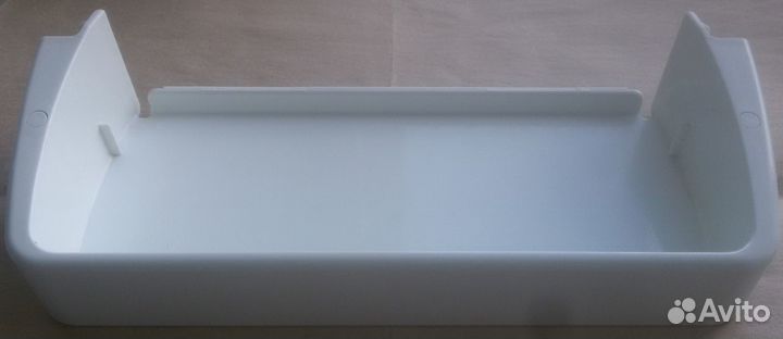 Полка, выключатель света, патрон для х-ка 