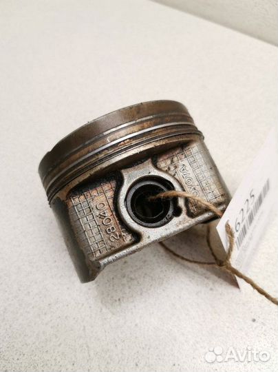 Поршень Toyota Rav4 ACA20W 1azfse