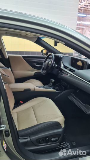 Lexus ES 2.5 AT, 2019, 63 950 км