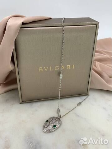 Золотое колье с изумрудами bvlgari Serpenti