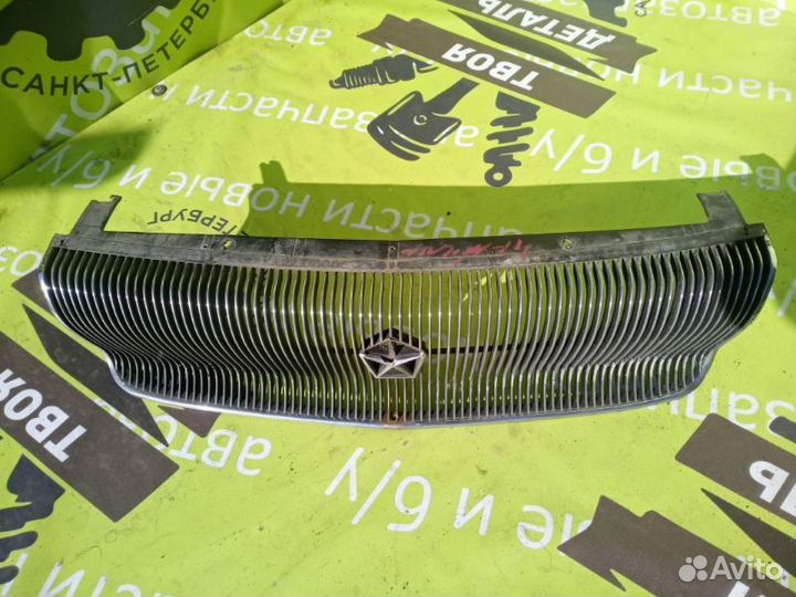 Решетка радиатора Chrysler Lhs 3.5 1993