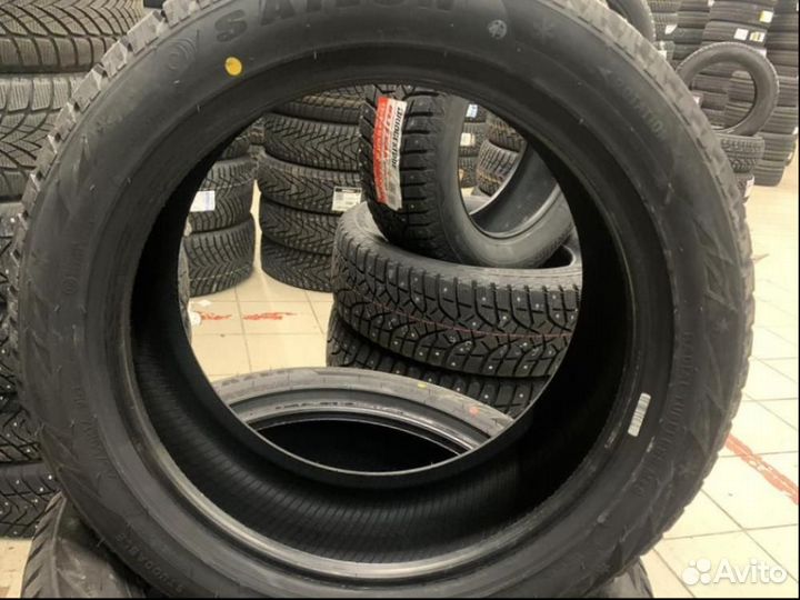 Sailun Ice Blazer WST3 215/50 R17 95T