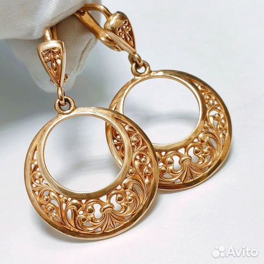 Золотые серьги