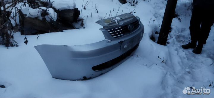 Передний задний бампер priora 1 бу и крыло