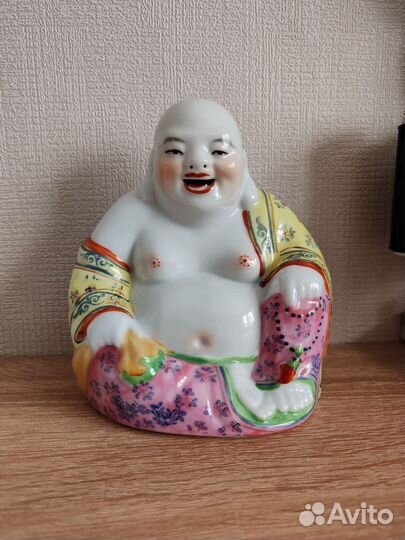 Будда, хотей. Фарфор, 1950е гг. Китай