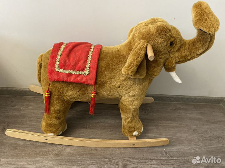 Игрушка-качалка музыкальная Слон