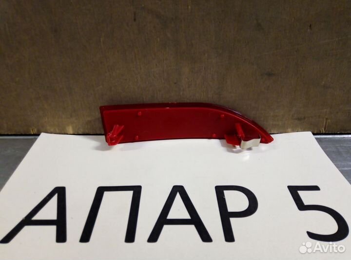 Отражатель левый Renault Logan 2 2014