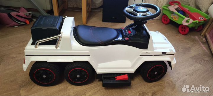 Толокар-электромобиль Mercedes-Benz A010AA-H