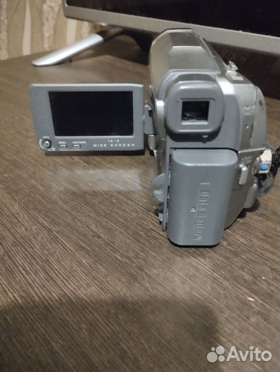 Видеокамера jvc