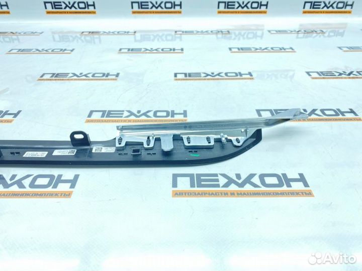 Накладка центральной консоли левая Bmw 7-Series