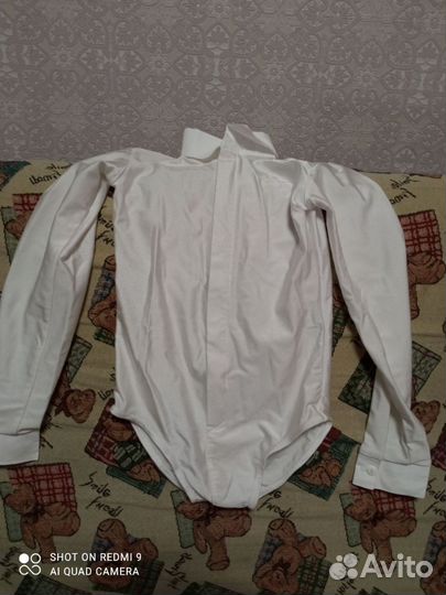 Рубашка, брюки и обувь