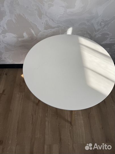 Кухонный стол