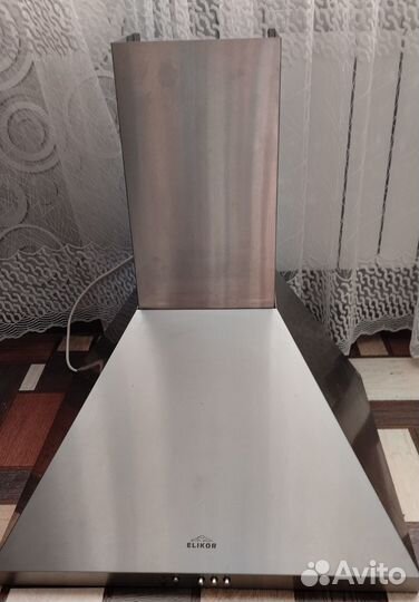 Вытяжка кухонная Elikor Вента 60