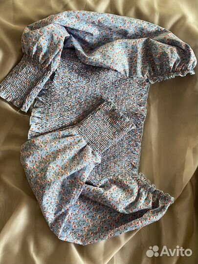 Топ летний голубой