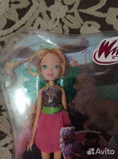 Кукла Winx Волшебный питомец Flora