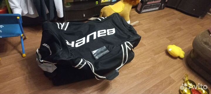 Хоккейный баул на колесах взрослый