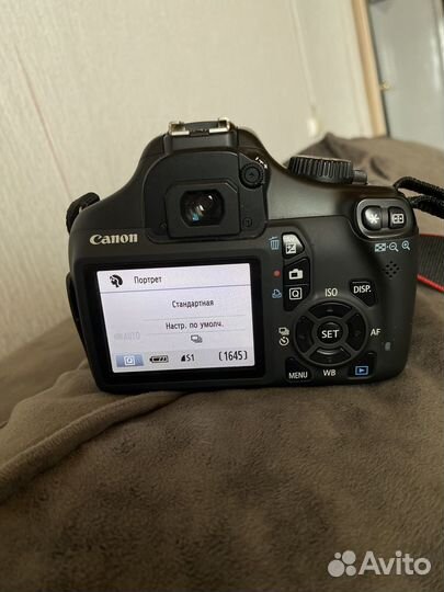 Фотоаппарат Canon EOS 1100d