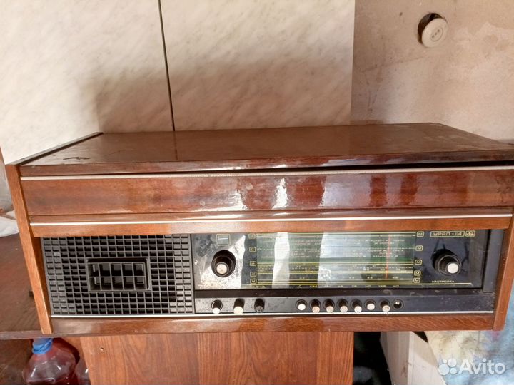 Радиоприемник СССР Урал 114