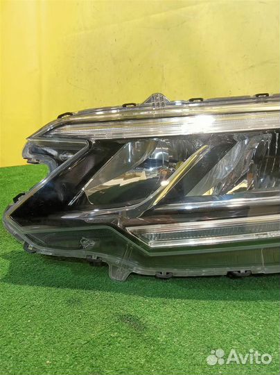 Фара левая Honda CR-V 4 2015