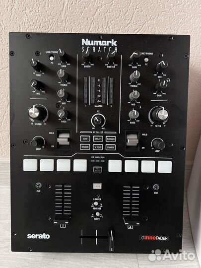 Микшерный пульт dj