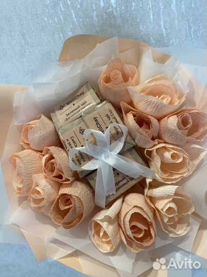 Букет и чай, подарочные боксы