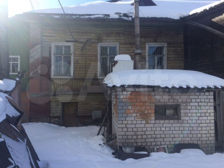 Дом 246 м² на участке 6 сот.