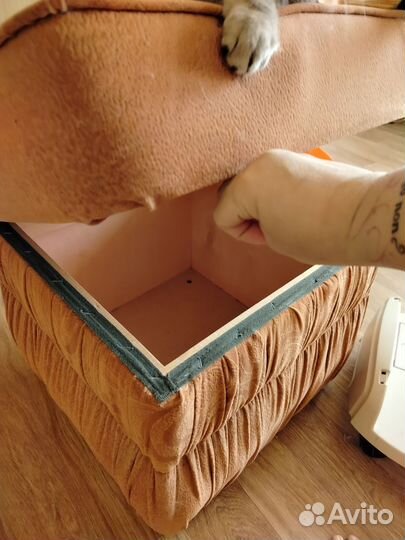 Пуфик в прихожую с ящиком бу