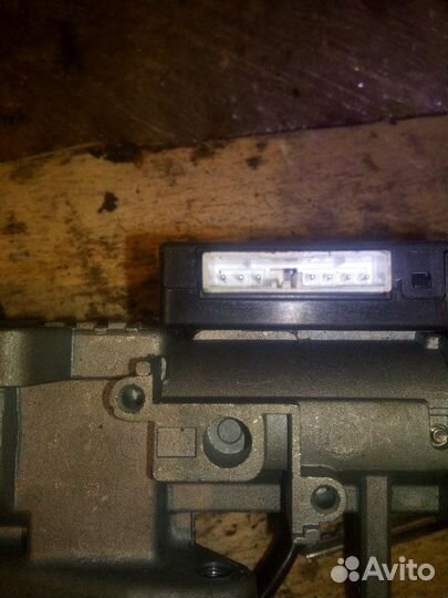 Замок зажигания Chevrolet Aveo т250