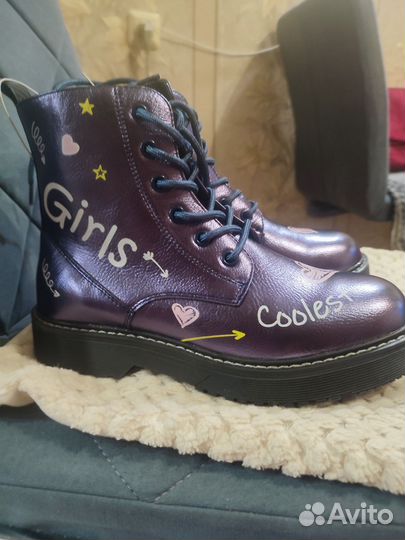 Ботинки для девочки