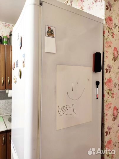 Холодильник Indesit бу