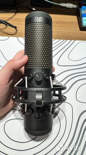 Микрофон hyperx quadcast