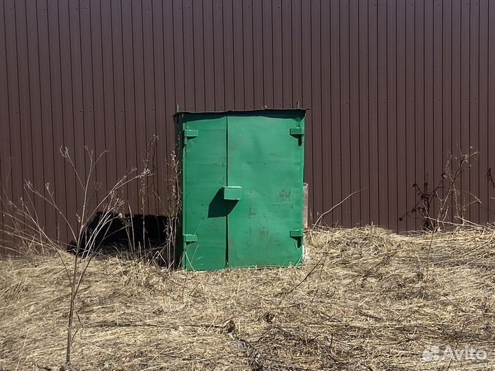 Шкаф металлический