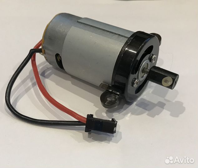 Двигатель для радиоуправляемого катера