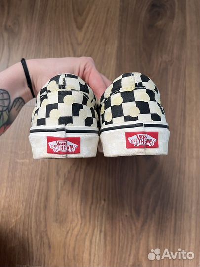 Slip-on Vans
