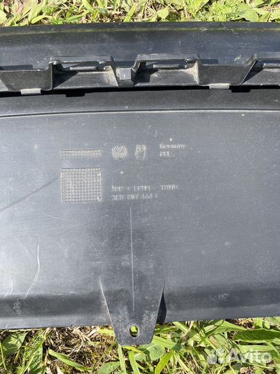 Спойлер, усилитель переднего бампера пассат